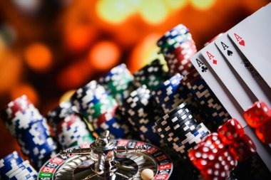 Texas Poker table setup and betting mechanics tutorial video